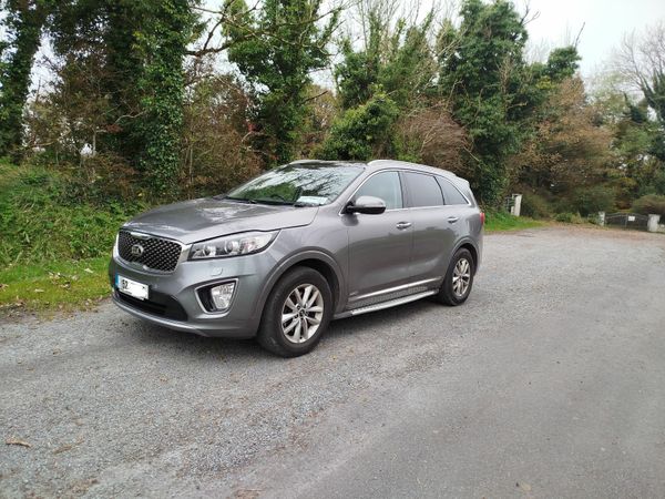 Kia Sorento SUV, Diesel, 2015, Grey