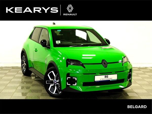 Renault 5 Hatchback, Electric, 2026, Green