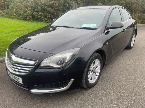 Vauxhall Insignia Hatchback, Diesel, 2014, Black