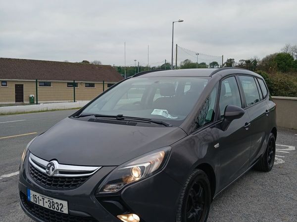 Vauxhall Zafira MPV, Diesel, 2015, Grey