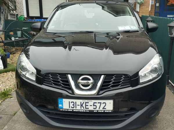 Nissan Qashqai Hatchback, Diesel, 2013, Black
