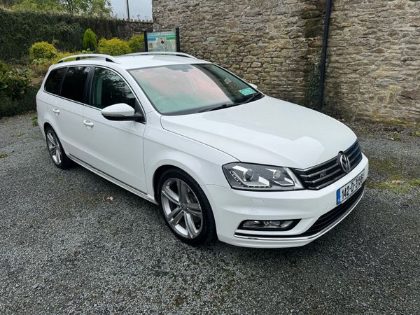 Volkswagen Passat Estate, Petrol, 2014, White
