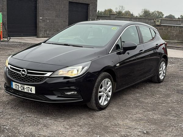 Opel Astra Hatchback, Diesel, 2017, Black