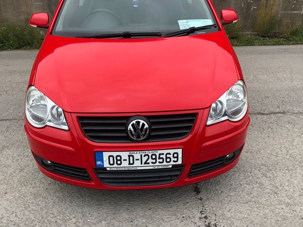 Volkswagen Polo Hatchback, Petrol, 2008, Red