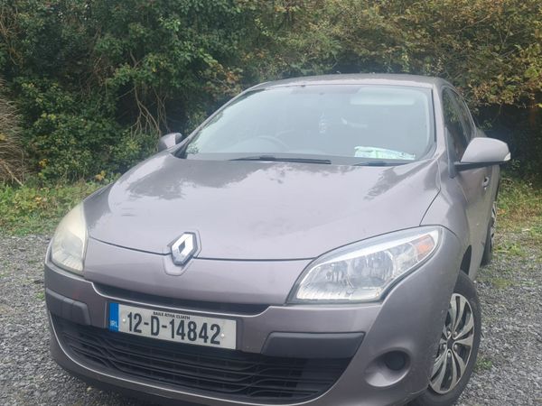 Renault Megane Hatchback, Diesel, 2012, Grey
