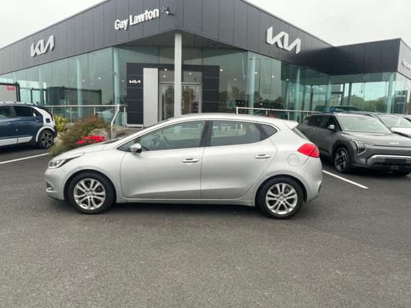 Kia Ceed Hatchback, Diesel, 2015, Silver