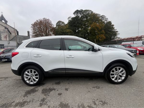Renault Kadjar SUV, Diesel, 2016, White