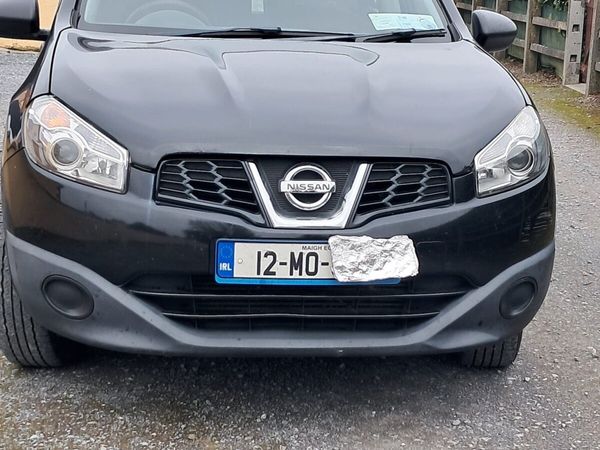 Nissan Qashqai Hatchback, Diesel, 2012, Black