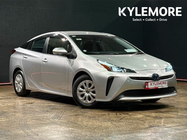 Toyota Prius Hatchback, Petrol Hybrid, 2021, Silver