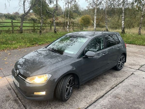 Volkswagen Golf Hatchback, Diesel, 2016, Grey