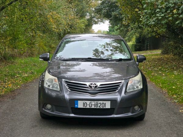 Toyota Avensis Saloon, Diesel, 2010, Grey