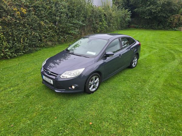 Ford Focus Saloon, Diesel, 2014, Blue