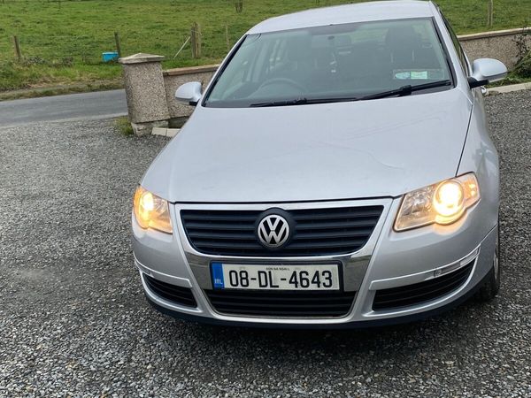 Volkswagen Passat Saloon, Diesel, 2008, Silver