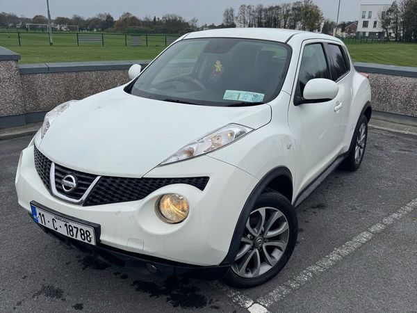 Nissan Juke SUV, Petrol, 2011, White