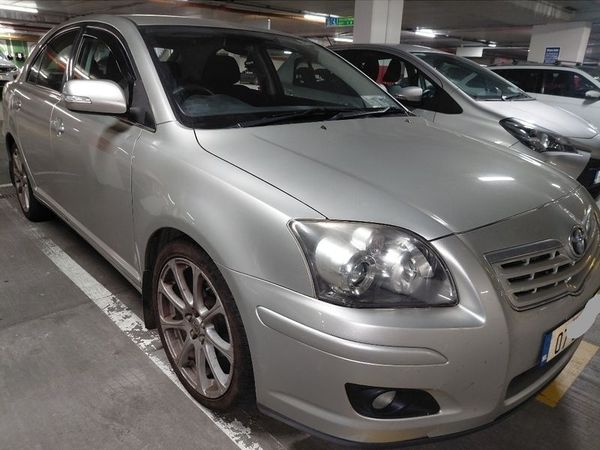 Toyota Avensis Hatchback, Petrol, 2007, Silver