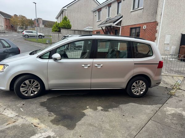 Volkswagen Sharan MPV, Diesel, 2010, Silver