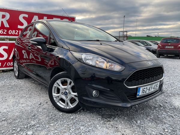 Ford Fiesta Hatchback, Petrol, 2016, Black