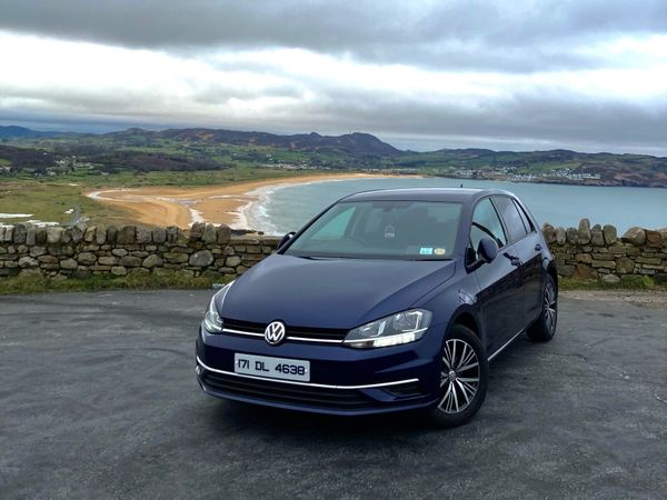 Volkswagen Golf Hatchback, Diesel, 2017, Blue