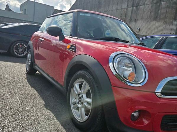 Mini First Hatchback, Petrol, 2014, Red