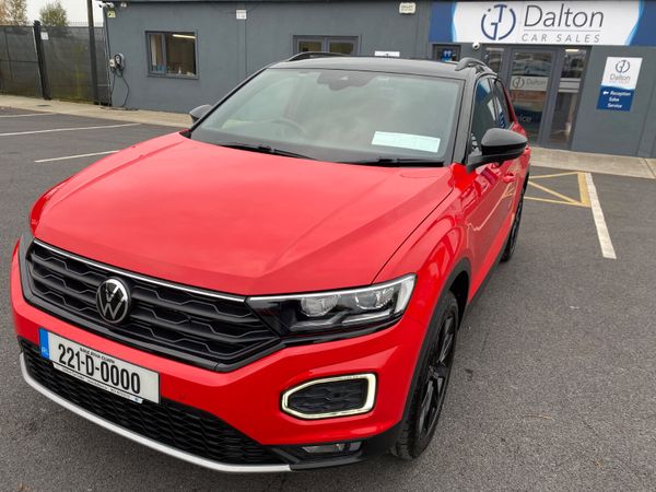 Volkswagen T-Roc Hatchback, Diesel, 2022, Red