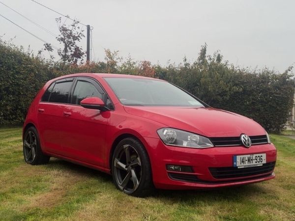 Volkswagen Golf Estate, Diesel, 2014, Red