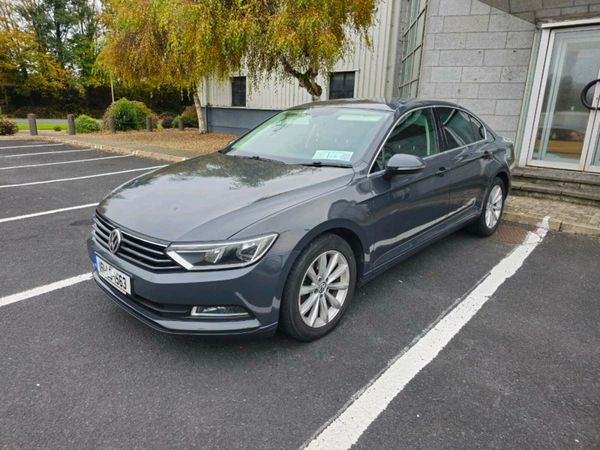 Volkswagen Passat Saloon, Diesel, 2015, Grey