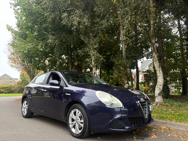 Alfa Romeo Giulietta Hatchback, Diesel, 2011, Blue