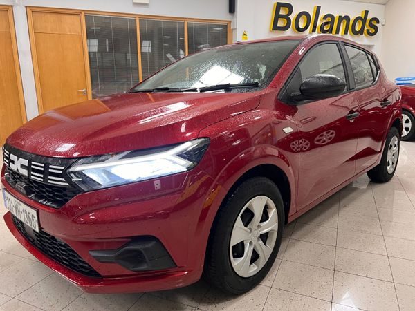 Dacia Sandero Hatchback, Petrol, 2023, Red