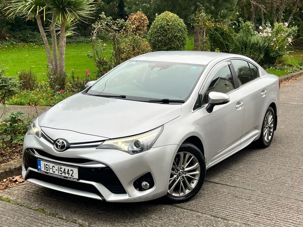 Toyota Avensis Saloon, Diesel, 2016, Silver