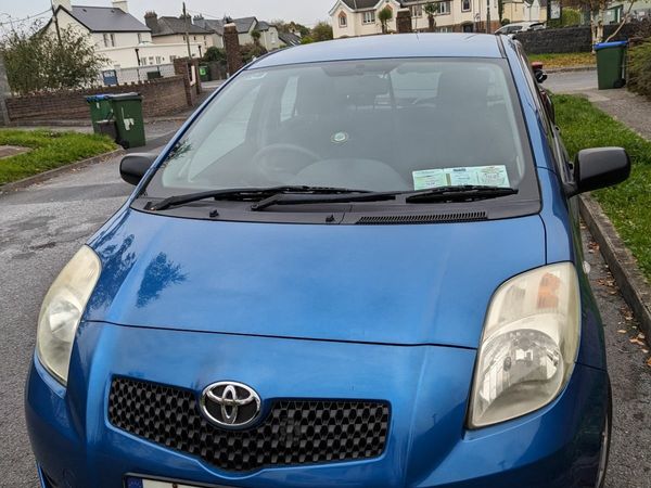 Toyota Yaris Hatchback, Petrol, 2007, Blue