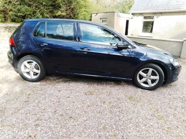 Volkswagen Golf Hatchback, Petrol, 2015, Blue