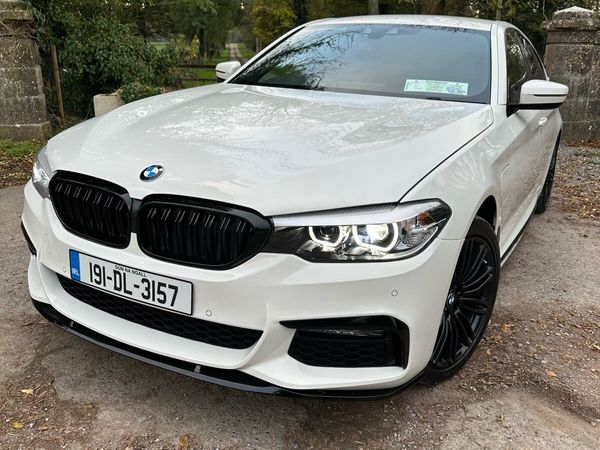 BMW 5-Series Saloon, Petrol Plug-in Hybrid, 2019, White