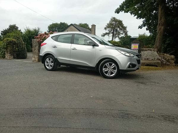 Hyundai ix35 SUV, Diesel, 2012, Silver