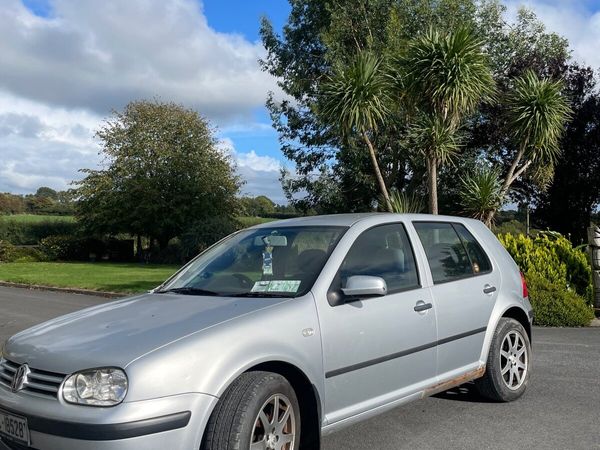 Volkswagen Golf Hatchback, Petrol, 2001, Silver