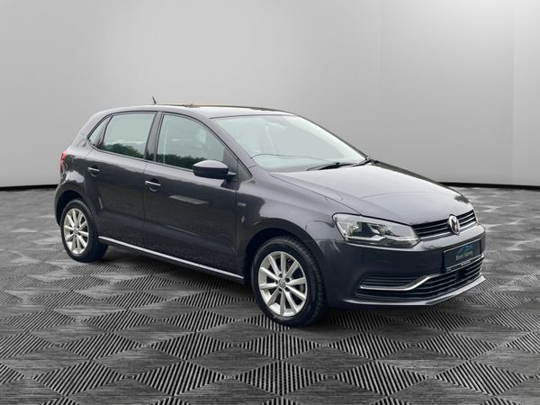 Volkswagen Polo Hatchback, Petrol, 2015, Grey