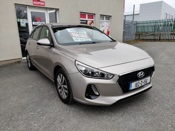 Hyundai i30 Hatchback, Petrol, 2018, White