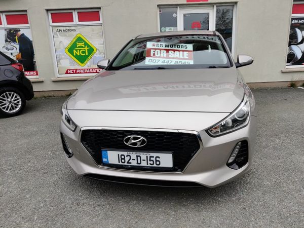 Hyundai i30 Hatchback, Petrol, 2018, White