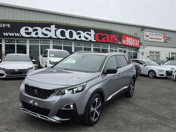 Peugeot 5008 MPV, Diesel, 2021, Grey