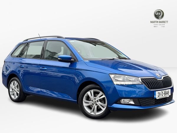Skoda Fabia Estate, Petrol, 2021, Blue