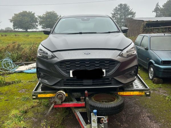Ford Focus Hatchback, Diesel, 2018, Grey