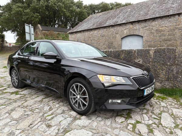 Skoda Superb Saloon, Diesel, 2017, Black