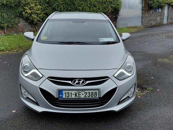 Hyundai i40 Estate/Jeep, Diesel, 2013, Silver