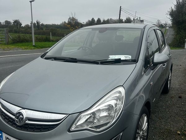 Vauxhall Corsa Hatchback, Petrol, 2013, Silver