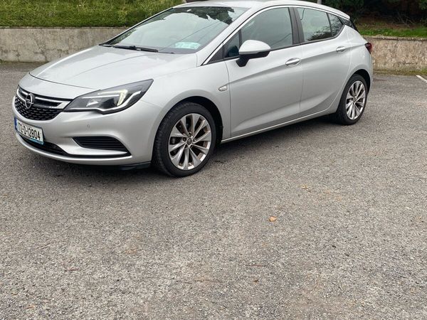 Opel Astra Hatchback, Diesel, 2017, Grey
