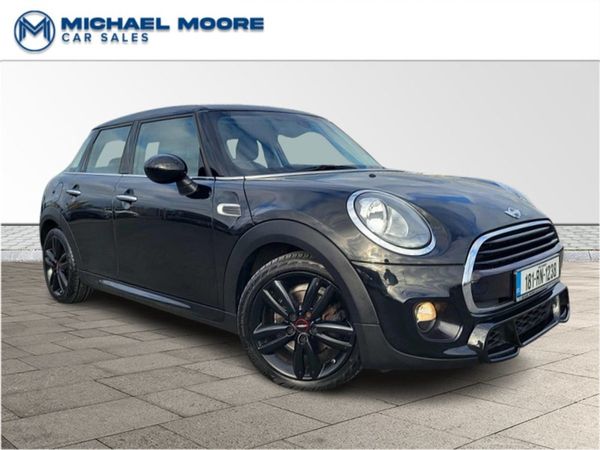 Mini Cooper Hatchback, Petrol, 2018, Black