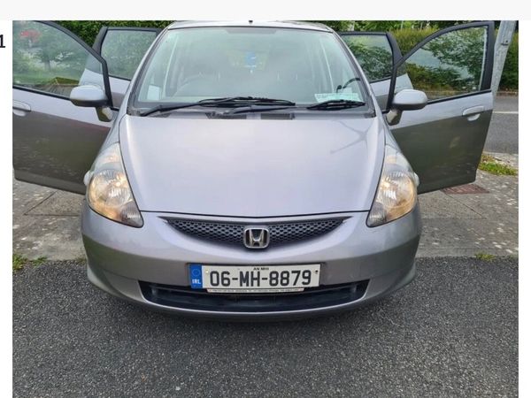 Honda Jazz Hatchback, Petrol, 2006, Grey