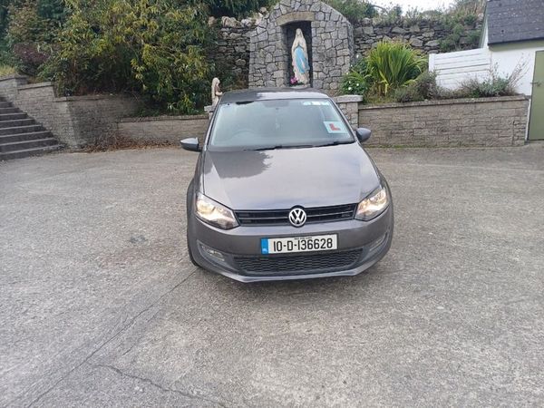 Volkswagen Polo Hatchback, Petrol, 2010, Grey