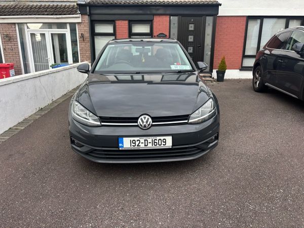 Volkswagen Golf Estate, Petrol, 2019, Grey