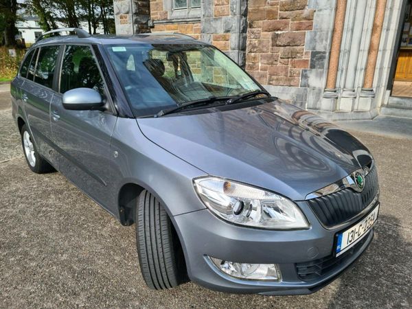 Skoda Fabia Estate, Petrol, 2013, Grey