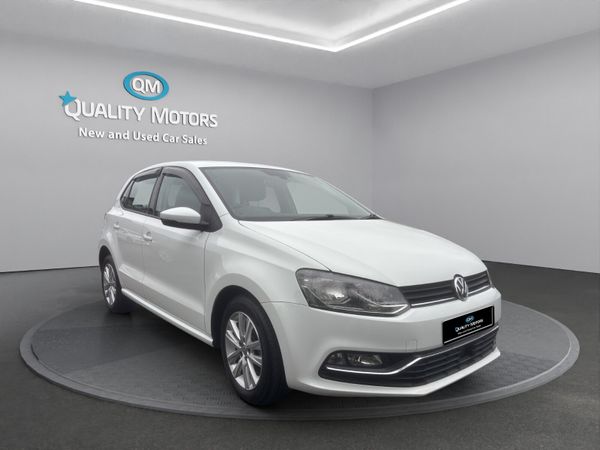 Volkswagen Polo Hatchback, Petrol, 2016, White
